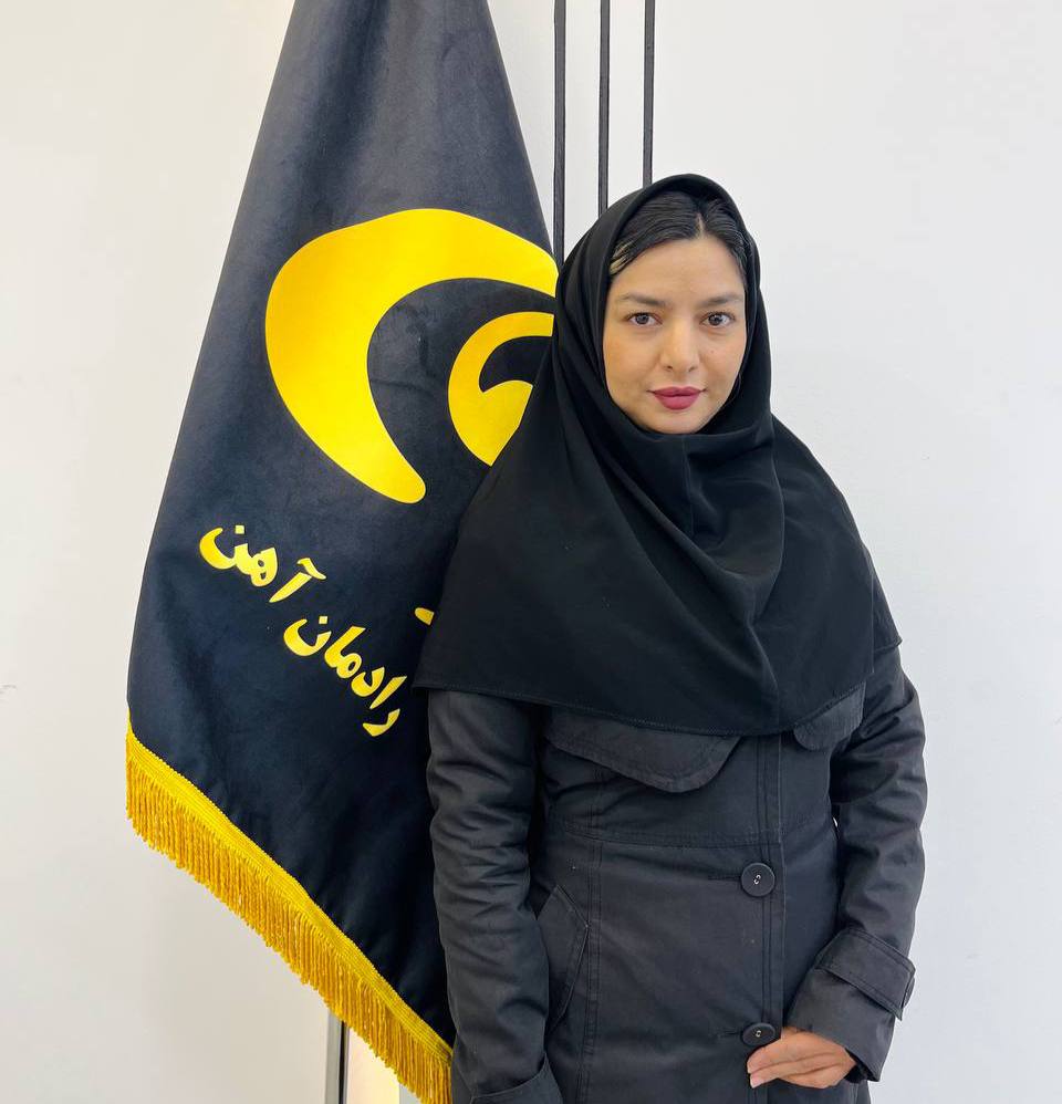 زهرا ایزدخواه