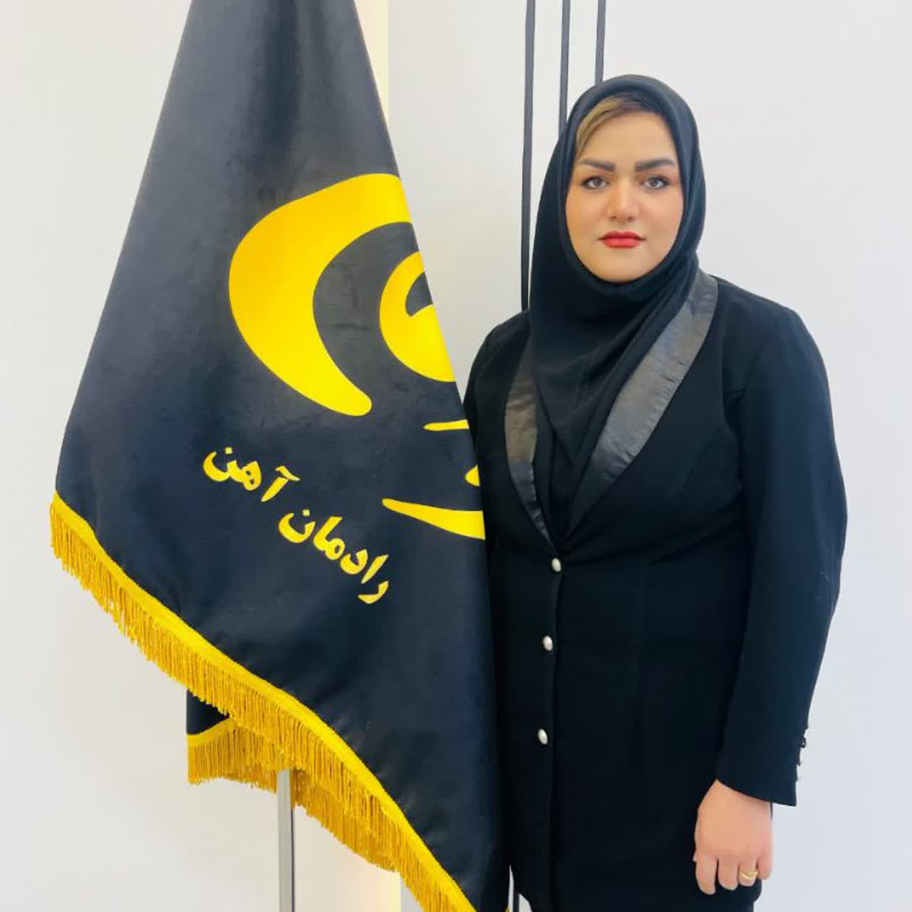 مهرنوش یزدی